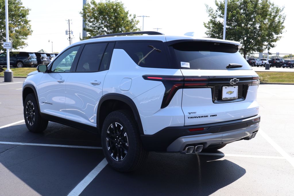 Thumbnail: 2026 Chevrolet Traverse - 5
