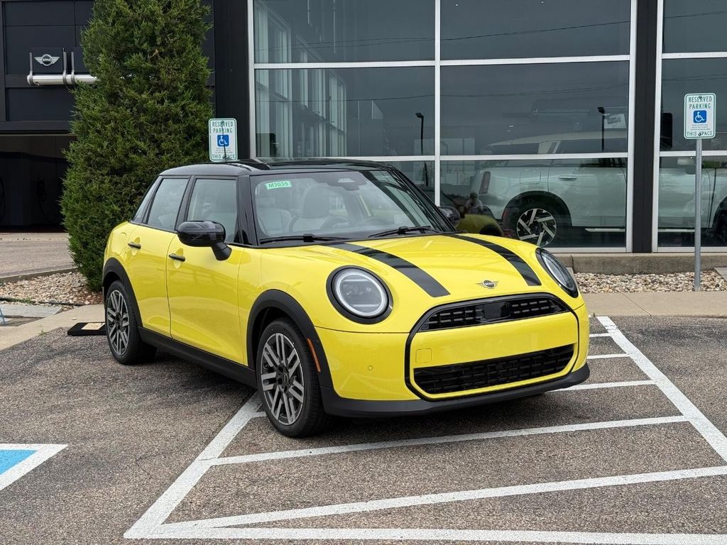 2026 MINI Hardtop Oxford Edition