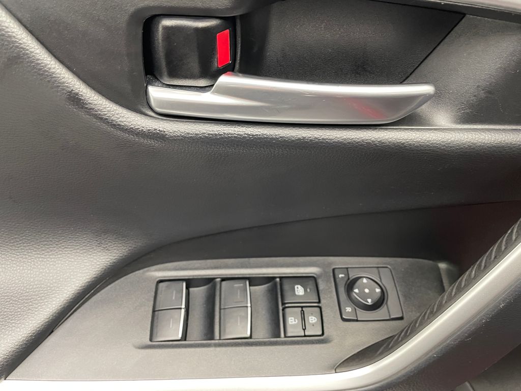 2023 Toyota RAV4 Adventure 11