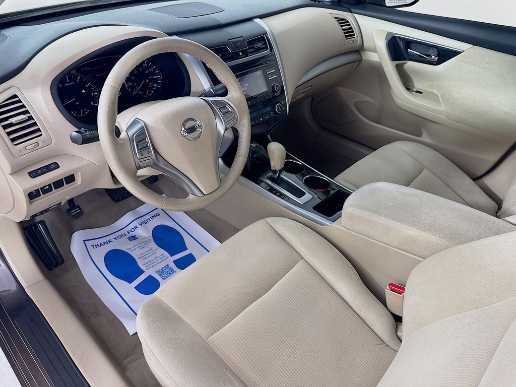 Used Car 2013 Nissan Altima  2.5 Sv For Sale Under $10,000 In Austin, Texas