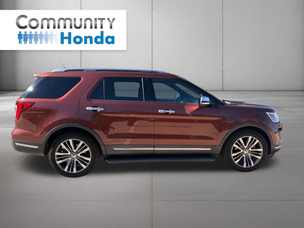 2018 Ford Explorer Platinum Red at Autostrade