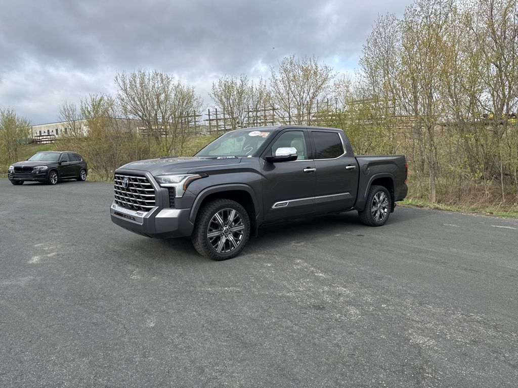 2023 Toyota Tundra Hybrid