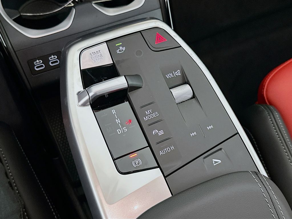 2025 BMW X1 xDrive28i 15
