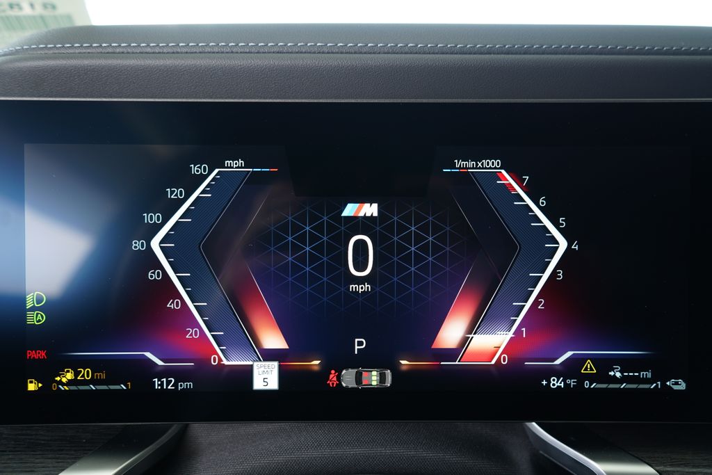 Thumbnail: 2026 BMW 7 Series - 18