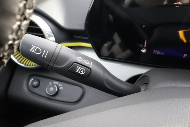 Thumbnail: 2026 Chevrolet Trax - 23