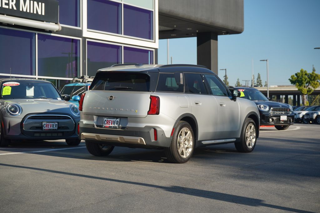 2025 MINI Cooper Countryman  4