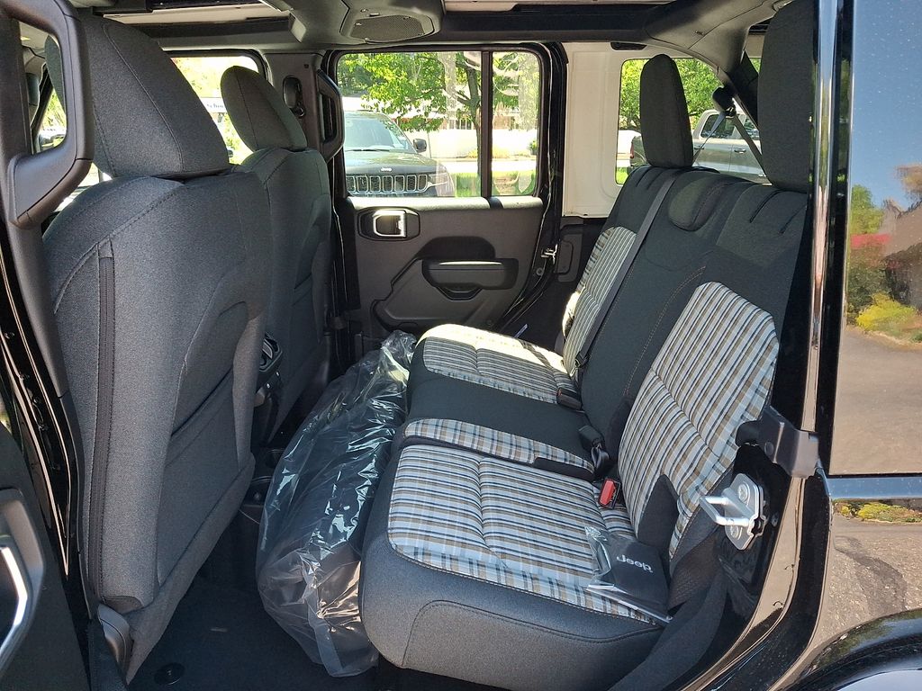 New 2026 Jeep Wrangler SUV