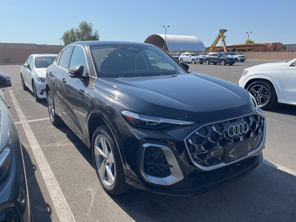 Thumbnail: 2025 Audi Q5 - 2