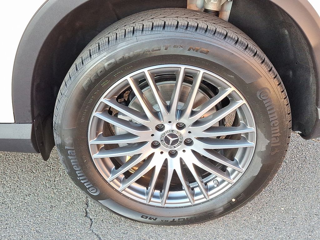 Thumbnail: 2026 Mercedes-Benz GLC - 5