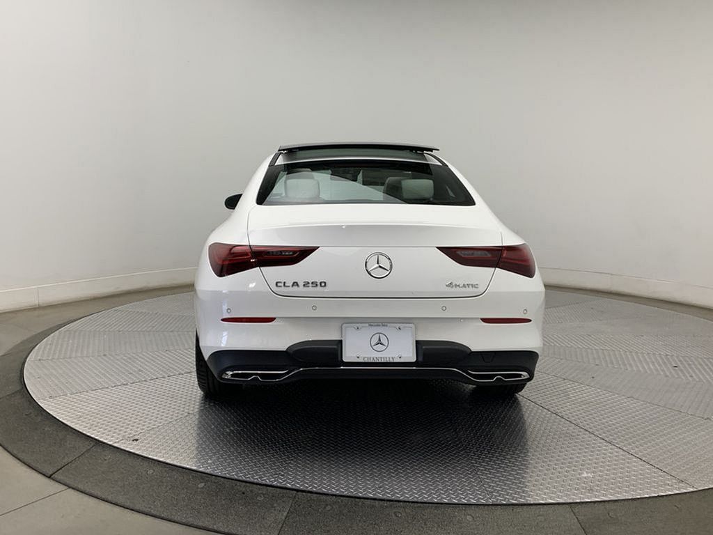 2025 Mercedes-Benz CLA 250 7