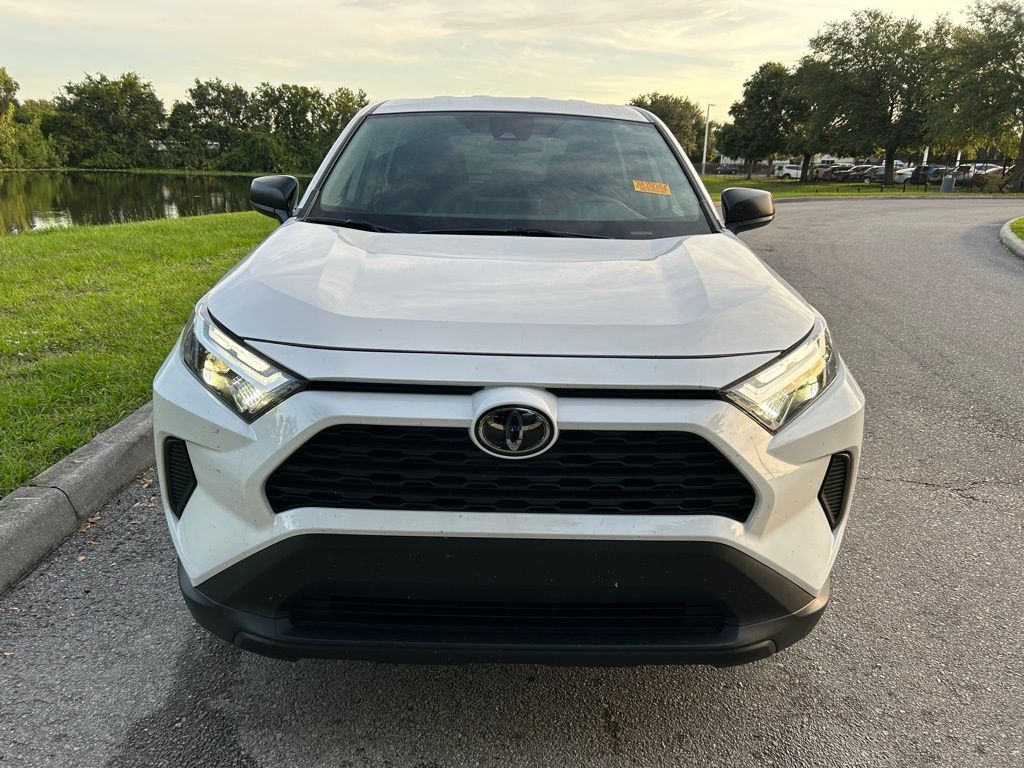Thumbnail: 2025 Toyota RAV4 - 8