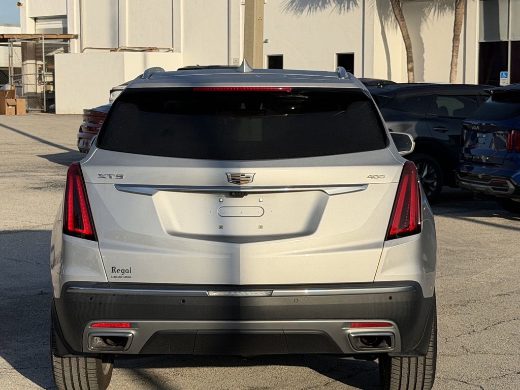 used 2020 Cadillac XT5 car, priced at $22,694