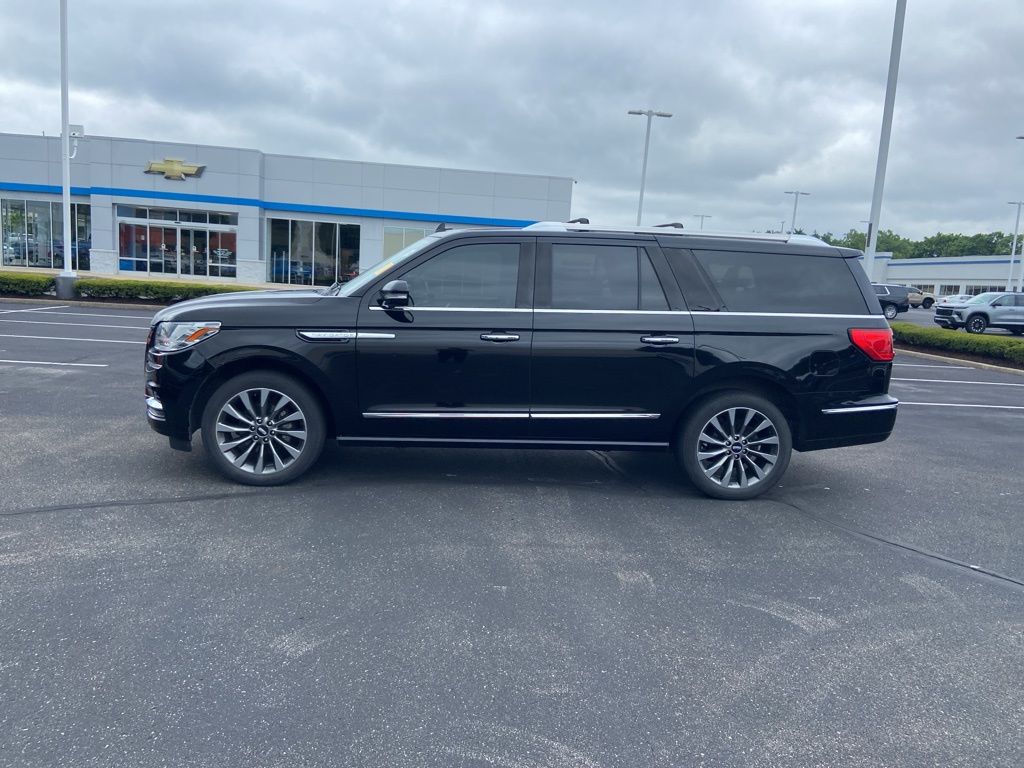 Thumbnail: 2018 Lincoln Navigator - 2