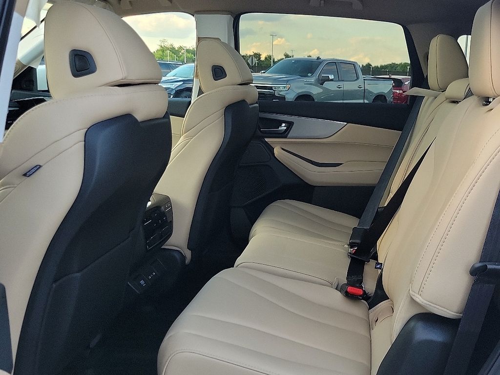 2025 Acura MDX Base 7