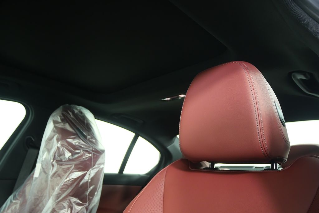 Thumbnail: 2026 BMW 3 Series - 11