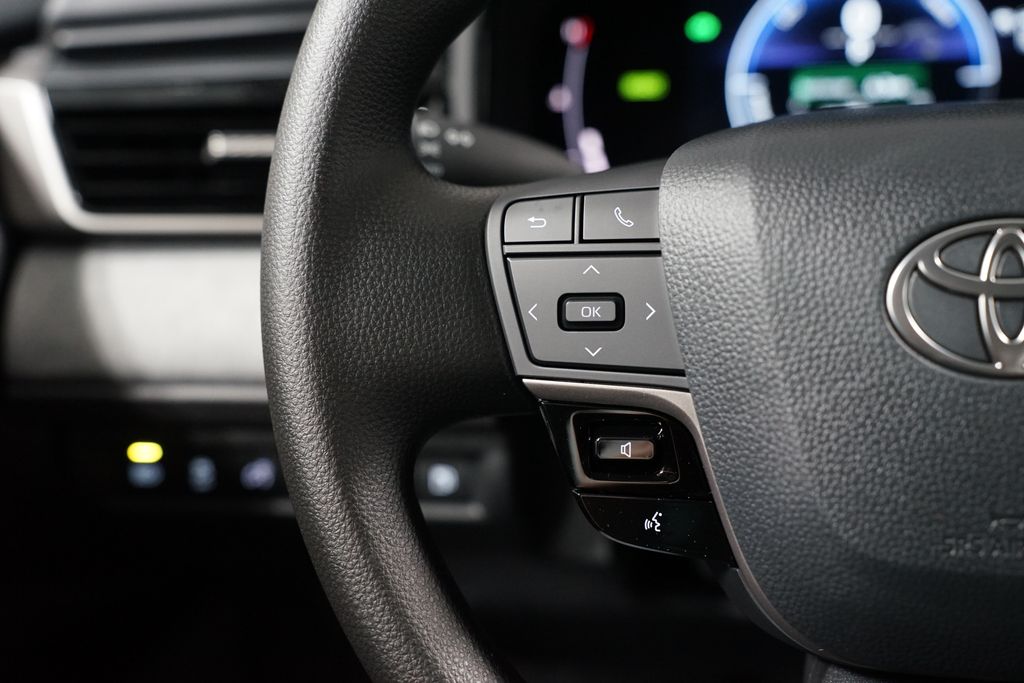 Thumbnail: 2026 Toyota Camry - 14