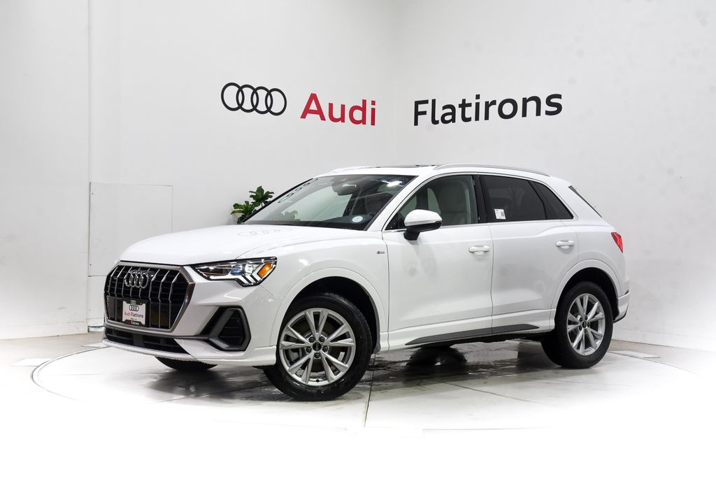 2025 Audi Q3 45 TFSI S Line Premium quattro's photo