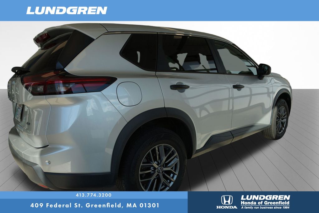 Used 2024 Nissan Rogue SUV