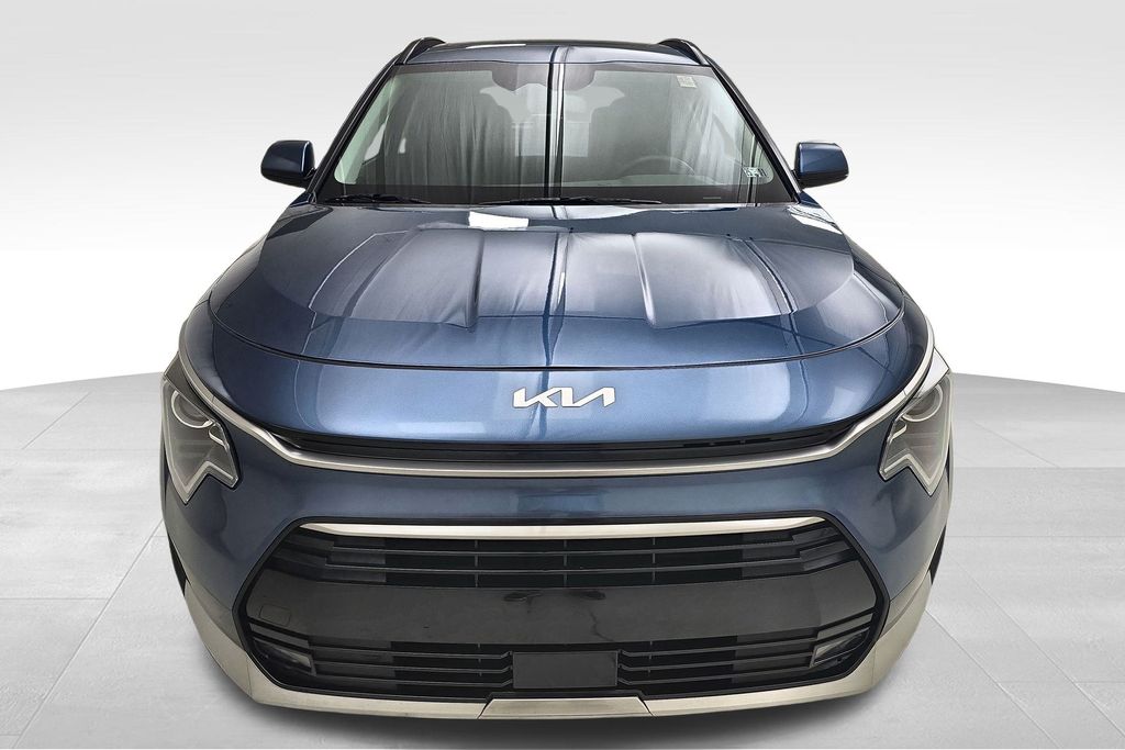 2024 Kia Niro EX Touring photo 3