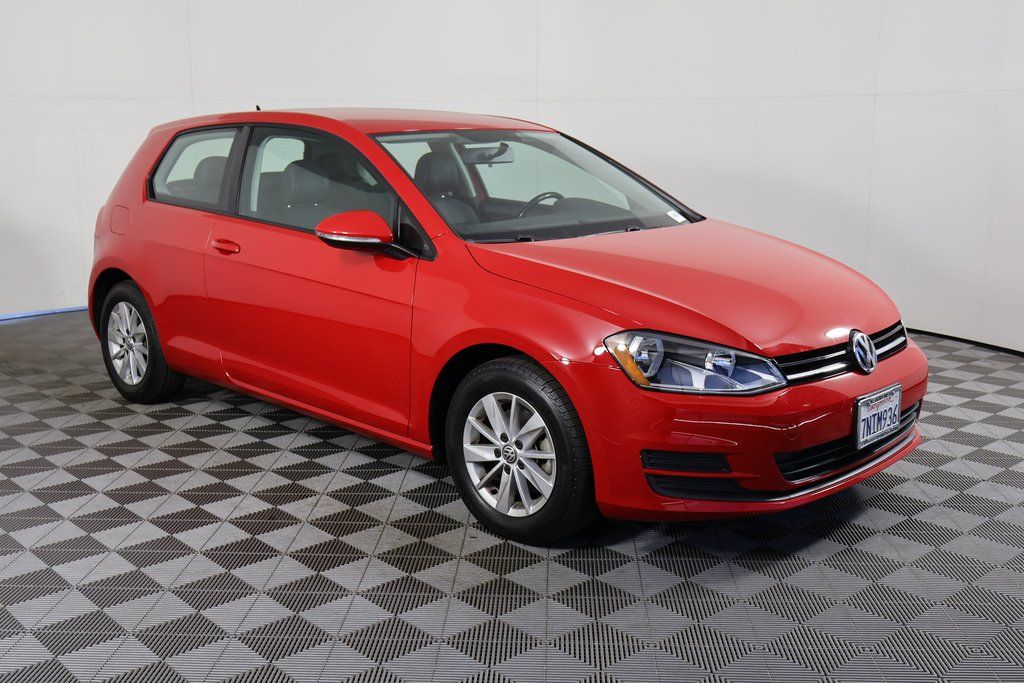 Thumbnail: 2015 Volkswagen Golf - 2