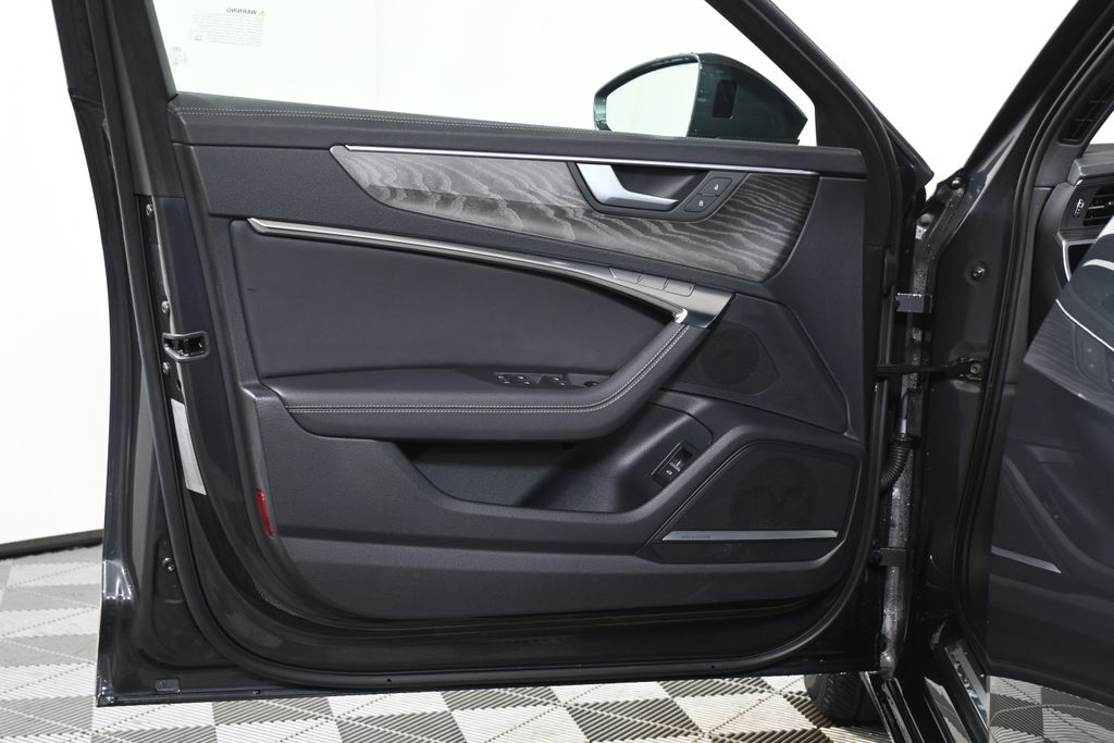 Thumbnail: 2025 Audi A6 - 29