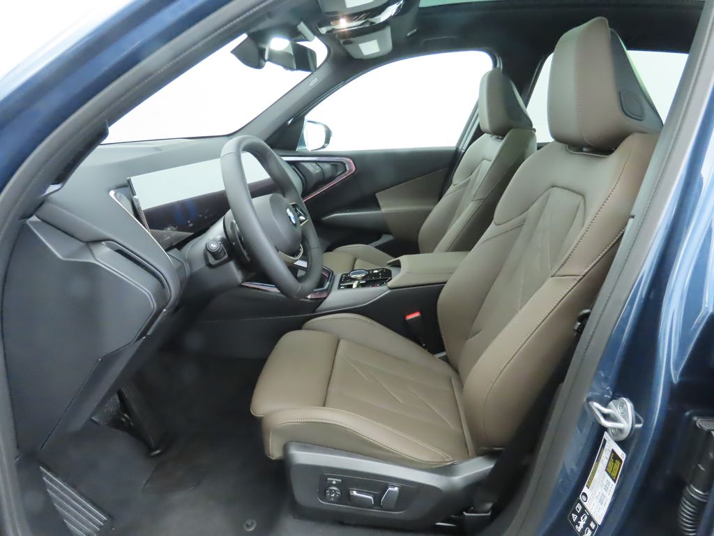 Thumbnail: 2025 BMW X3 - 20