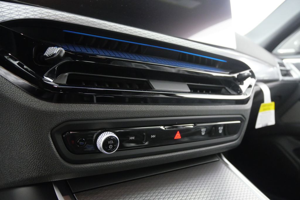 2025 BMW i4 eDrive40 20