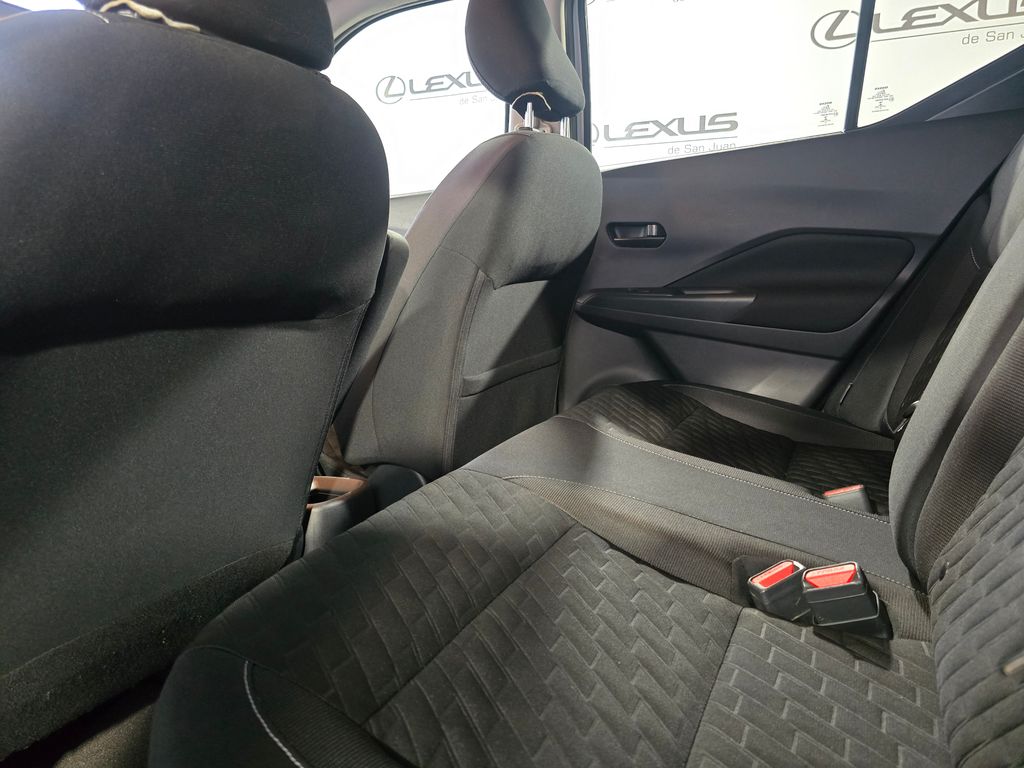 Thumbnail: 2021 Nissan Kicks - 26