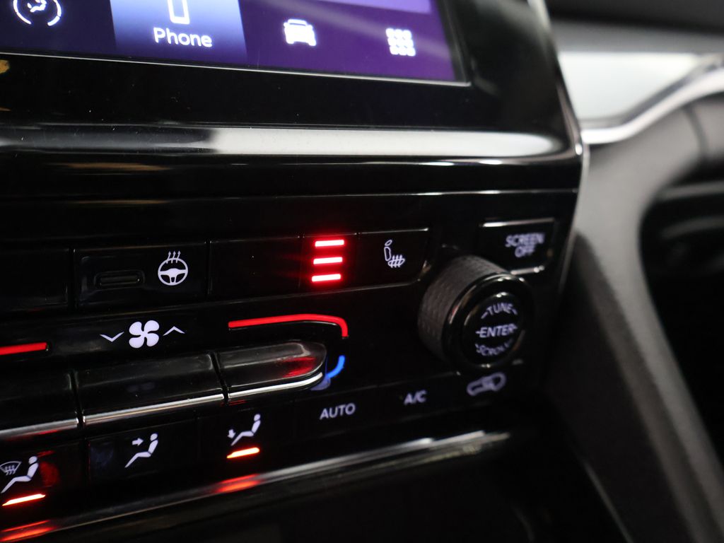 Used 2023 Red Jeep Laredo image 50