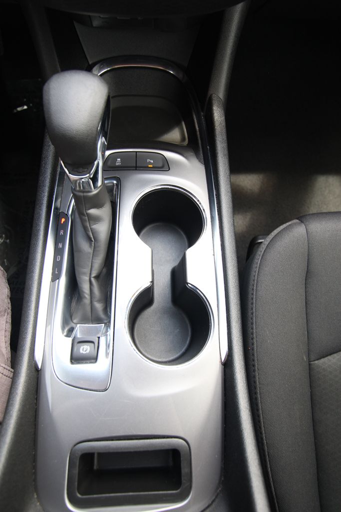 Used 2024 Chevrolet Malibu Sedan