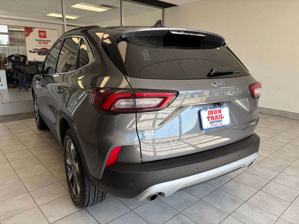 Used 2024 Ford Escape SUV