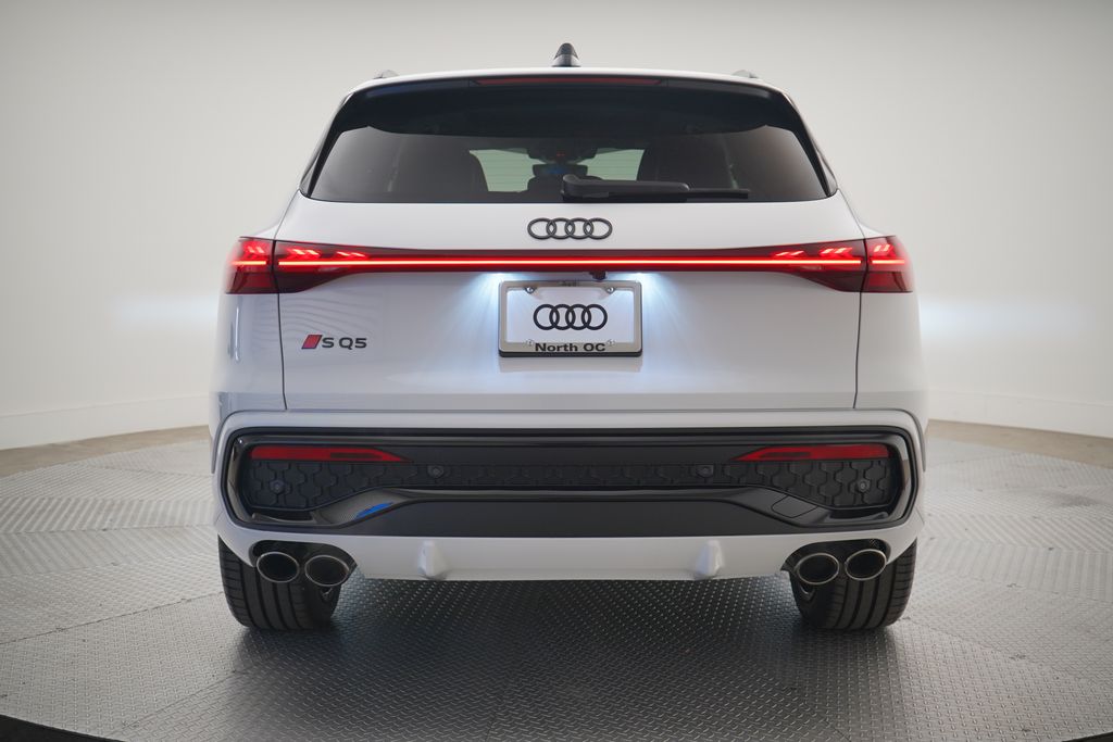 Thumbnail: 2025 Audi SQ5 - 4