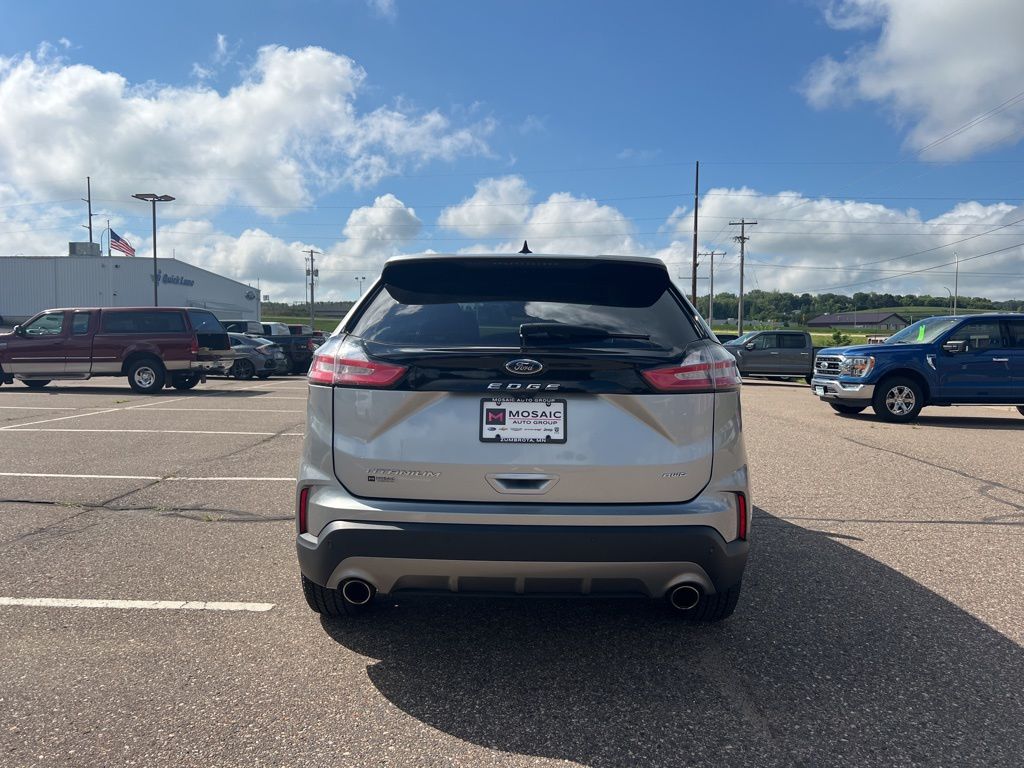 2023 Ford Edge