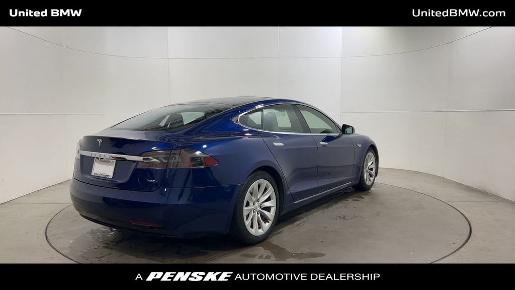 Thumbnail: 2016 Tesla Model S - 8