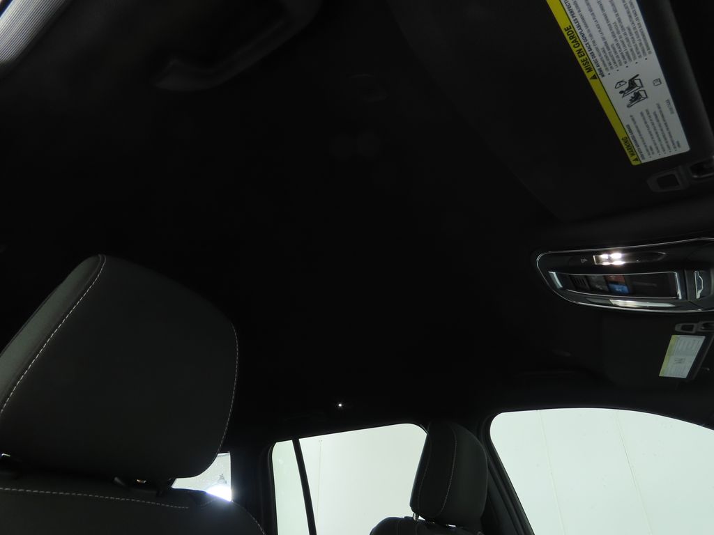 Thumbnail: 2025 Jeep Grand Cherokee - 18