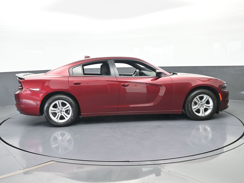 Used 2023 Octane Red Pearlcoat Dodge SXT image 7