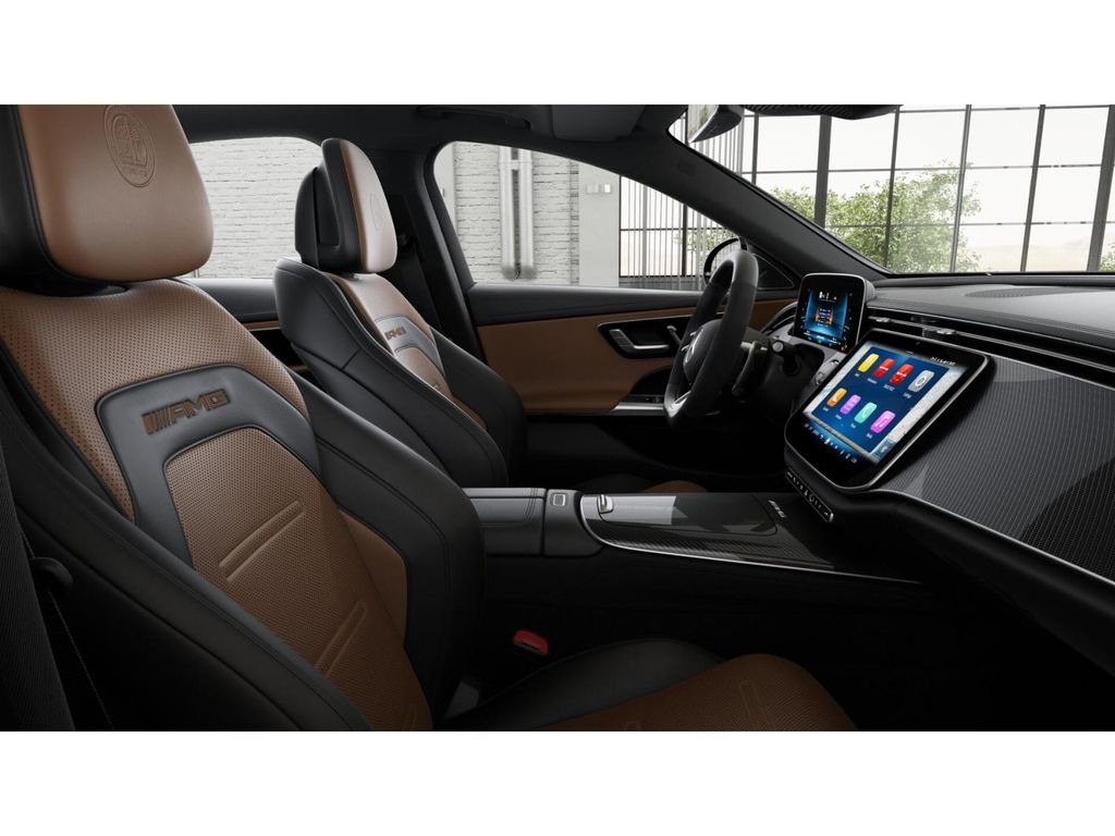 2026 Mercedes Benz E AMG 4MATIC photo 4