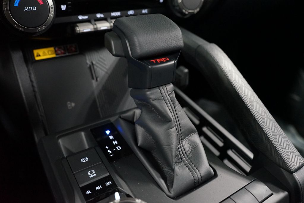 Thumbnail: 2026 Toyota 4Runner - 24