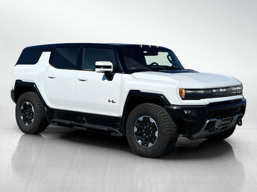 2024 GMC HUMMER EV 2X's photo