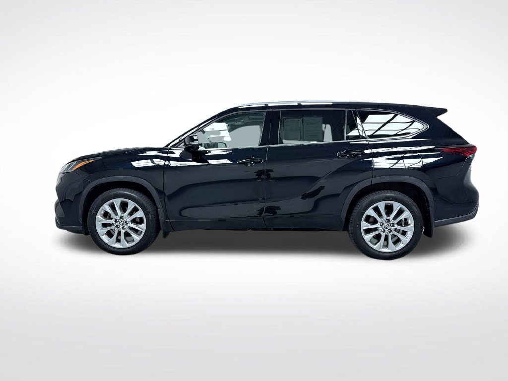 Used 2024 Toyota Highlander SUV
