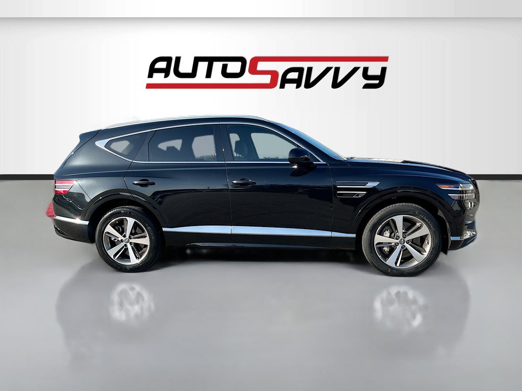 Used 2023 Black Genesis 2.5T image 8