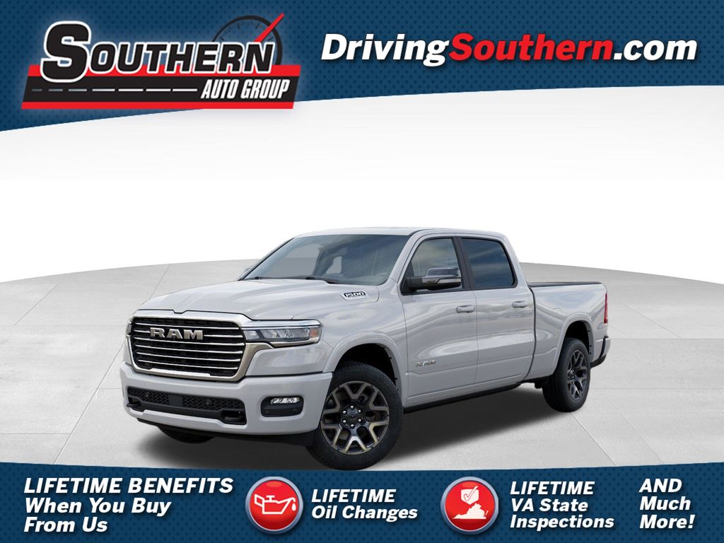 2026 RAM 1500 Laramie Crew Cab 4WD