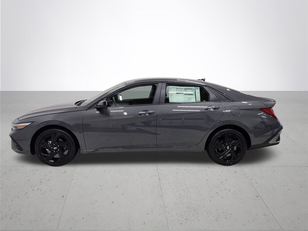 2026 Hyundai Elantra Hybrid SEL Sport