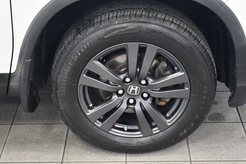 Thumbnail: 2019 Honda Ridgeline - 8