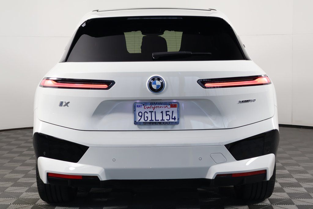 Thumbnail: 2024 BMW iX - 5