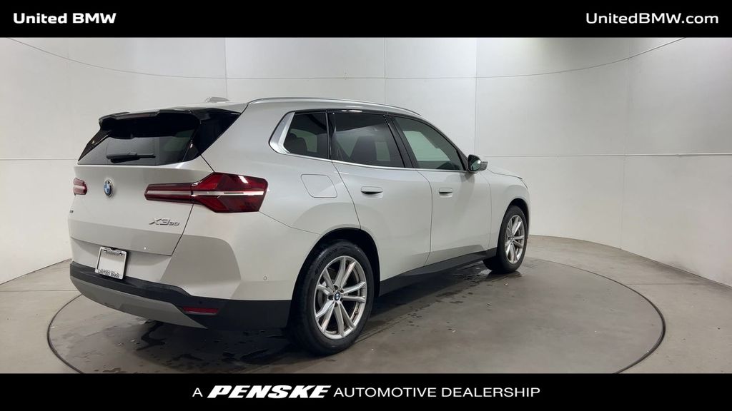 Thumbnail: 2025 BMW X3 - 8
