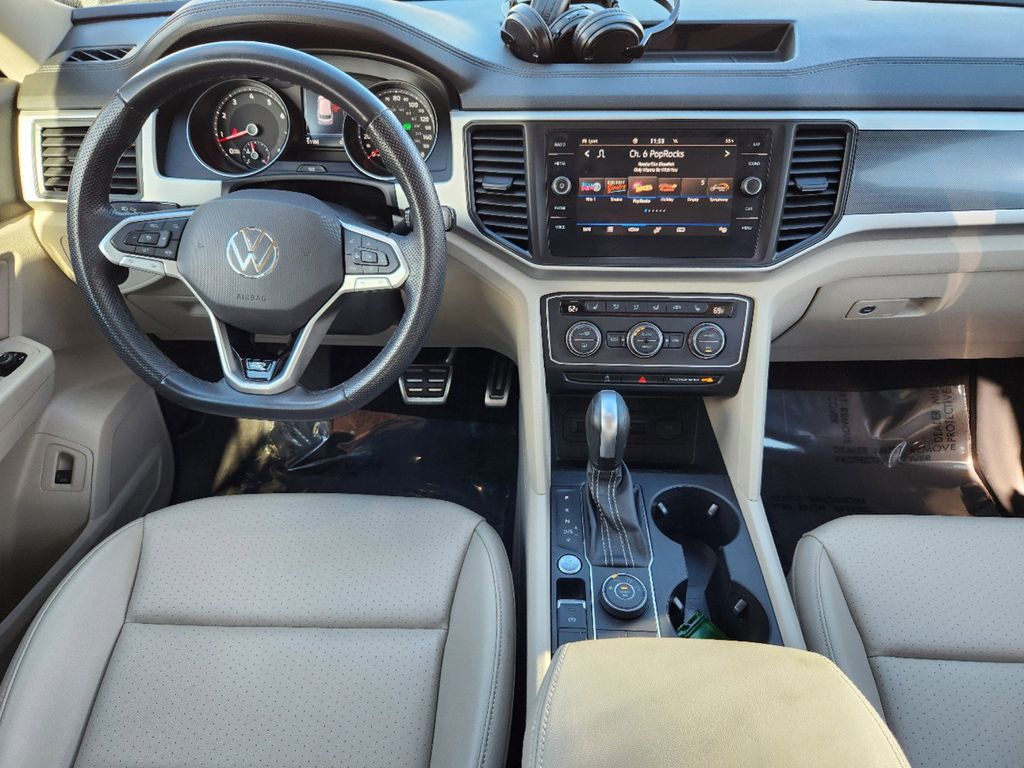 2021 Volkswagen Atlas 3.6L V6 SE w/Technology R-Line 26