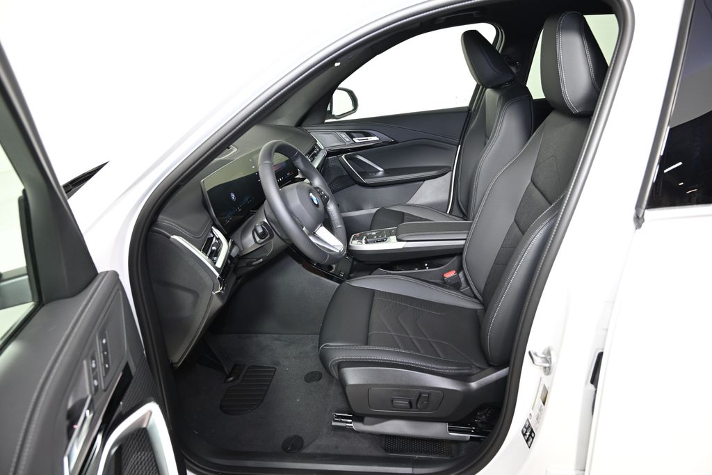 Thumbnail: 2026 BMW X1 - 14