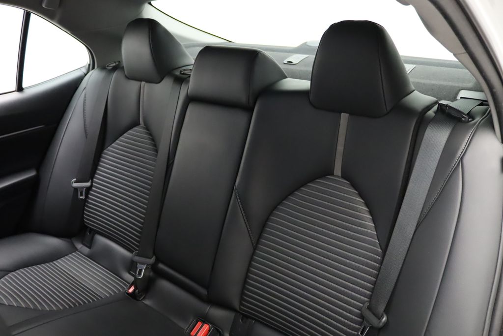 Thumbnail: 2023 Toyota Camry - 18