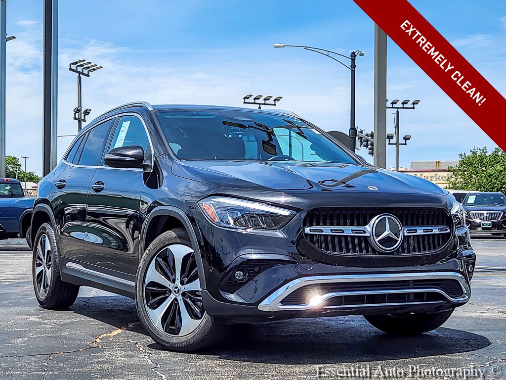 Black 2025 Mercedes-Benz GLA SUV / Crossover Front-Wheel Drive 8-Speed Dual Clutch